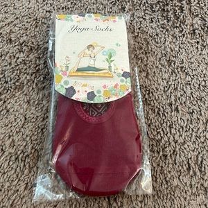 New pink yoga socks with grip. One Size